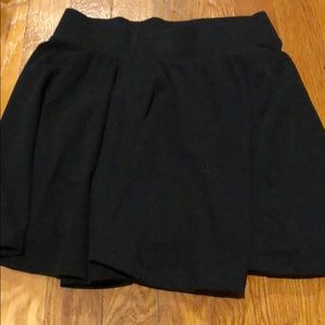 Nordstrom girls black skater skirt